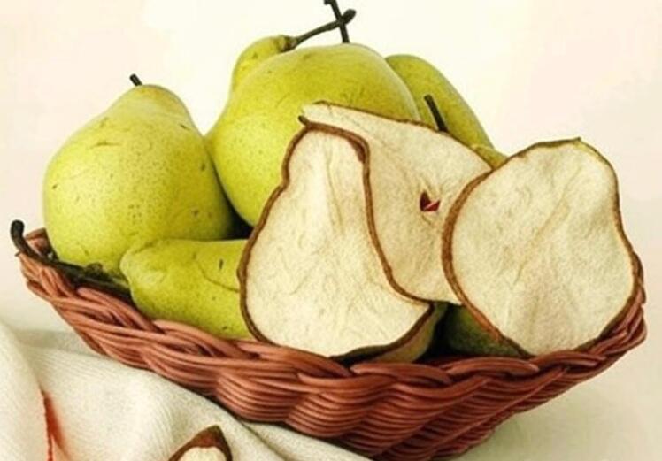 Dried Pear Slices, Handpicked from Iran’s Finest Orchards